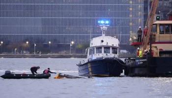 NYT: крушение вертолета в Нью-Йорке стало самым смертоносным за 7 лет