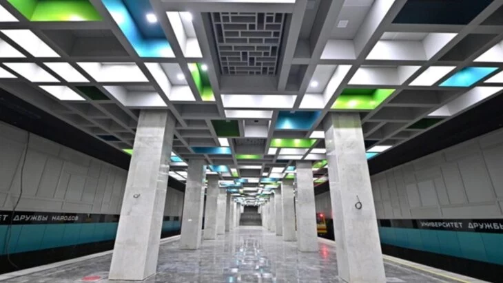 Клумбы в виде материков появятся у метро "Университет Дружбы Народов" Клумбы в виде материков появятся у метро "Университет Дружбы Народов"