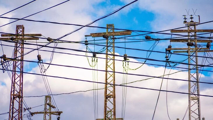 Население Абхазии может остаться без света из-за действий оппозиции Население Абхазии может остаться без света из-за действий оппозиции