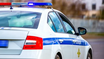 Полиция наказала двух водителей, подравшихся на дороге возле Кремля