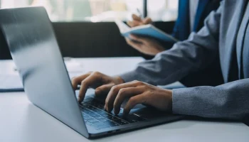 Почти 45 тыс контрактов заключено на портале поставщиков за полгода