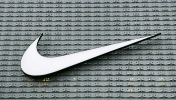 Mash: Все кроссовки Nike и Adidas в России оказались поддельными
