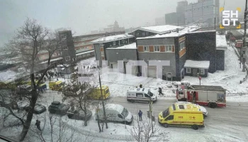 16 человек спасены из пожара в офисном центре на севере Москвы