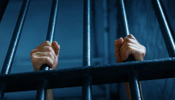 Госдума ужесточила наказание за дезертирство для бывших заключенных