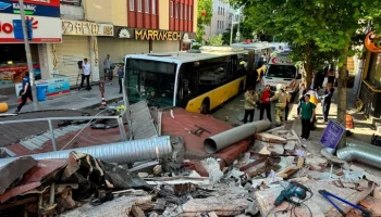 Один человек погиб при обрушении дома в Стамбуле