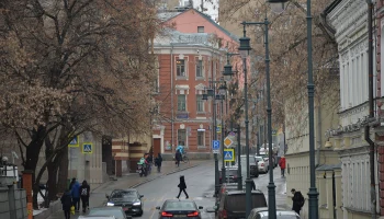 Синоптики пообещали москвичам облачную погоду с дождем 14 ноября