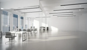 Более 700 нежилых помещений реализовали на городских торгах за шесть месяцев 2025 года