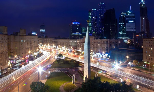 Участники СВО Шарипов и Шелковой вышли на связь с экипажами марафона «Города-герои — города героев» Участники СВО Шарипов и Шелковой вышли на связь с экипажами марафона «Города-герои — города героев»