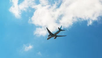 Самолет рейсом Хабаровск &ndash; Николаевск-на-Амуре вернулся в аэропорт вылета