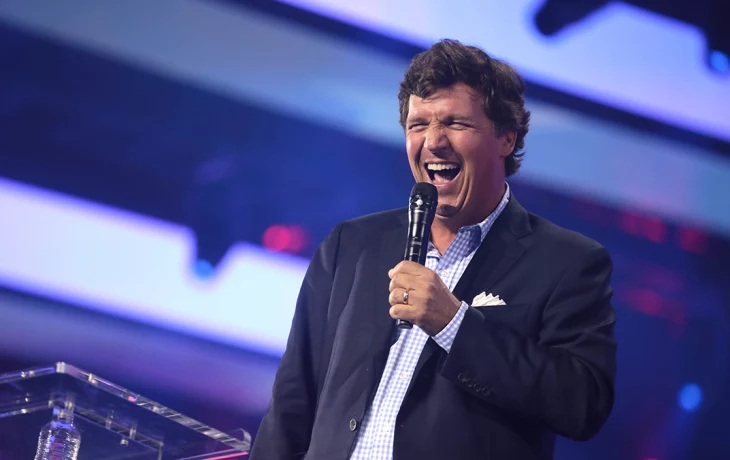 Журналист Такер Карлсон заявил, что скоро возьмет интервью у Владимира Путина Журналист Такер Карлсон заявил, что скоро возьмет интервью у Владимира Путина