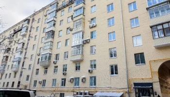 В Гагаринском районе прошел капитальный ремонт дома 1957 года постройки