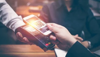 ЦБ утвердил стандарт безопасного использования QR-кодов