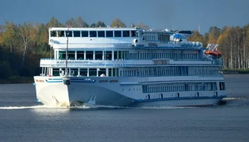 Прокуратура проверит данные об отравлении пассажиров теплохода "Сергей Дягилев"