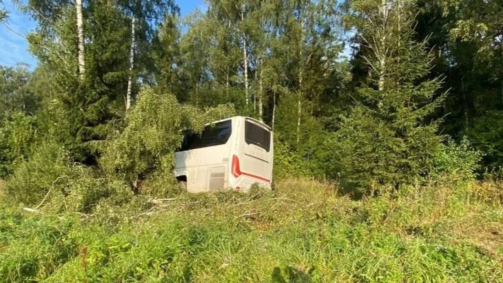 Двое россиян госпитализированы после ДТП с российским автобусом в Белоруссии