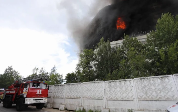 Два человека погибли при пожаре в НИИ «Платан» во Фрязине Два человека погибли при пожаре в НИИ «Платан» во Фрязине