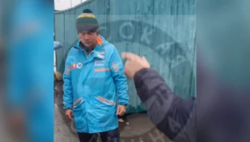 В Москве курьер на&nbsp;велосипеде врезался в&nbsp;прохожую и&nbsp;напал на&nbsp;нее