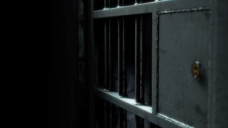 РИА Новости: жены арестованных братьев Омаровых могут передать им личные вещи РИА Новости: жены арестованных братьев Омаровых могут передать им личные вещи