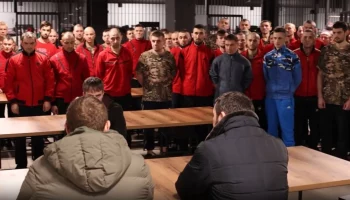 &laquo;Будто с отдыха&raquo;: Кадыров привез на свою &laquo;прямую линию&raquo; украинских военнопленных