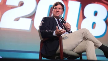 Карлсон назвал дату и время выхода интервью с Путиным