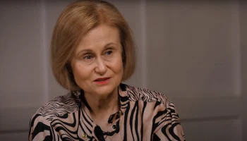 Донцова: Внук после нападения собаки вздрагивает при открывании двери в палату Донцова: Внук после нападения собаки вздрагивает при открывании двери в палату