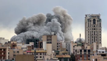 Свыше 3 тыс человек погибли в Иране из-за атак США и Израиля Свыше 3 тыс человек погибли в Иране из-за атак США и Израиля