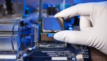 Сборку чипов "Байкал-М" прекратили из-за дефицита компонентов