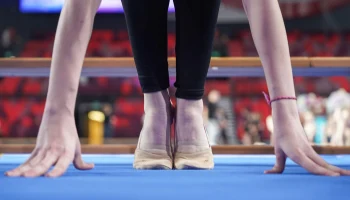 Российских гимнастов допустили к участию в турнирах Европы в нейтральном статусе