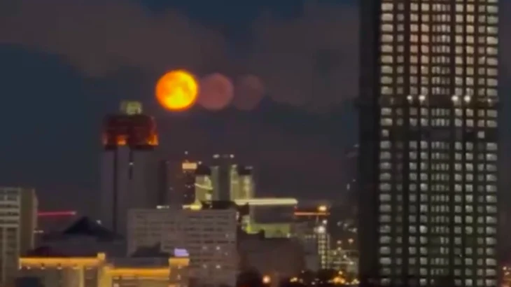 «Три луны» появились над Москвой и областью ночью 31 января «Три луны» появились над Москвой и областью ночью 31 января