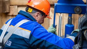 Работы по модернизации газопроводов завершены на улице Радио в Москве