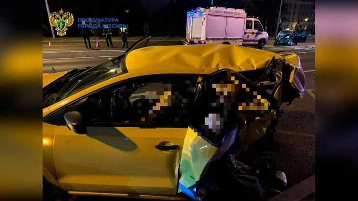 Три человека погибли, четверо пострадали в ДТП с такси на Мичуринском проспекте в Москве Три человека погибли, четверо пострадали в ДТП с такси на Мичуринском проспекте в Москве