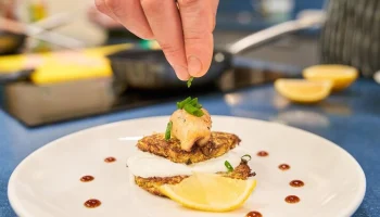 На рыбных рынках "Москва &ndash; на волне" провели занятия для детей участников СВО