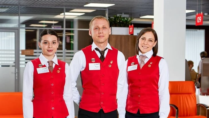 Собянин поздравил работников центров госуслуг с профессиональным праздником Собянин поздравил работников центров госуслуг с профессиональным праздником