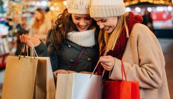 Экономист Беляев дал советы, как спланировать бюджет на новогодние подарки