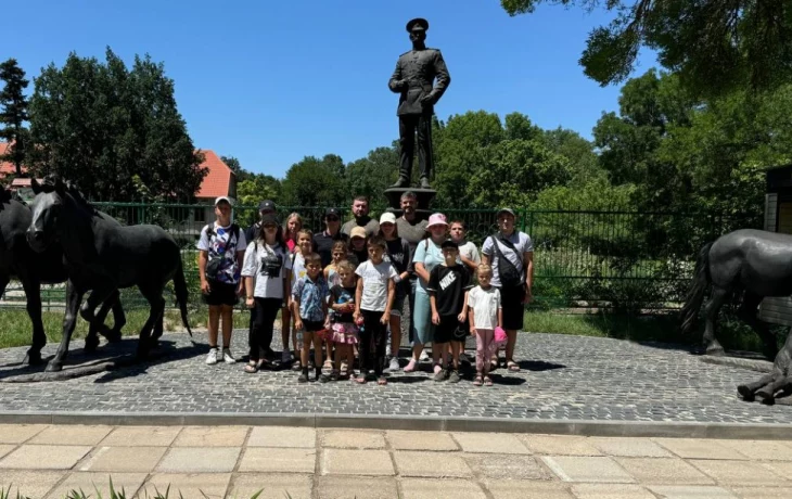 Координатор проекта «Безопасная столица» в ЮАО Лиханов и волонтеры доставили гумпомощь в новые регио Координатор проекта «Безопасная столица» в ЮАО Лиханов и волонтеры доставили гумпомощь в новые регио