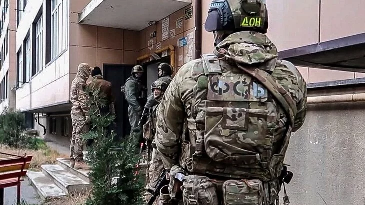 Задержанные в Дагестане террористы снабжали оружием атаковавших "Крокус" Задержанные в Дагестане террористы снабжали оружием атаковавших "Крокус"