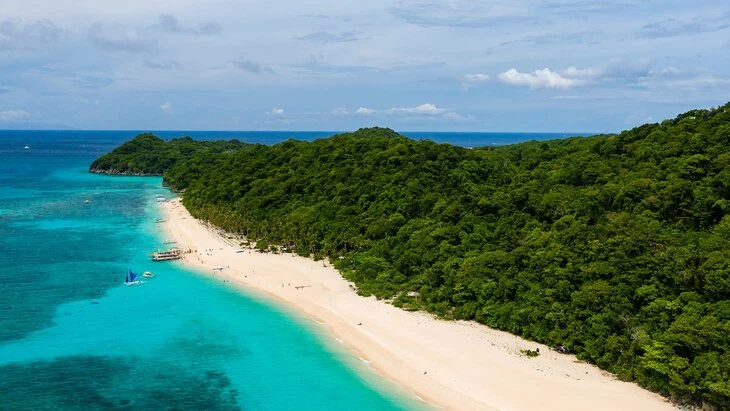 Россиянин утонул во время отдыха на Филиппинах Россиянин утонул во время отдыха на Филиппинах