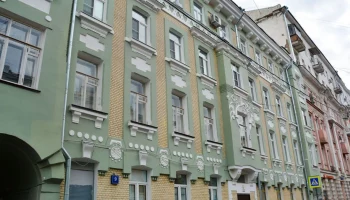 Коммунальщики в этом году приведут в порядок 23 дома, связанных с именем Пушкина