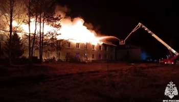 Два человека погибли при пожаре в жилом доме в ХМАО