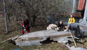 Субботник &laquo;Время добра&raquo; прошел в Музее Победы