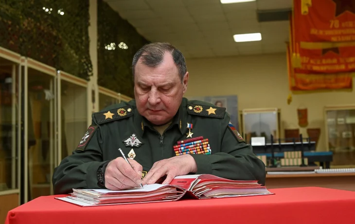 Следователи обвинили экс-замглавы Минобороны Булгакова в создании ОПГ Следователи обвинили экс-замглавы Минобороны Булгакова в создании ОПГ