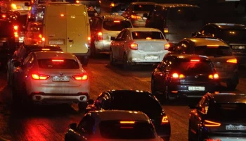 Движение на Ленинградском шоссе в сторону области было затруднено из-за ДТП