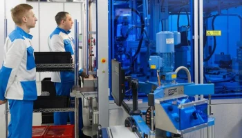 Собянин: два завода по производству аккумуляторных батарей запустят в ТиНАО