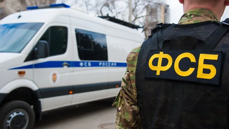 Следователи возбудили дело о госизмене в отношении двух севастопольцев Следователи возбудили дело о госизмене в отношении двух севастопольцев