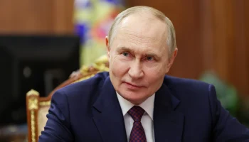 Путин поздравил российских дипломатов с профессиональным праздником