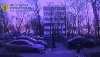 Водитель сбил восьмилетнего ребенка во дворе на юге Москвы