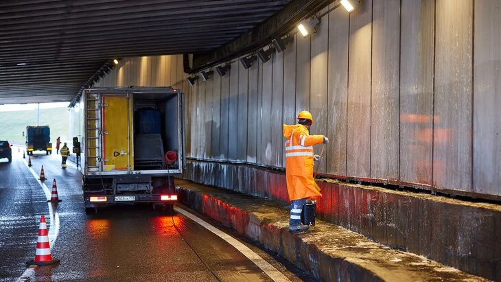 Более 100 транспортных тоннелей промоют в Москве после зимы Более 100 транспортных тоннелей промоют в Москве после зимы