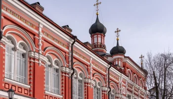 Для ветеранов СВО, проходящих лечение в столице, организовали 60 экскурсий