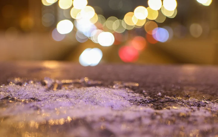 Москвичей предупредили о гололедице и мокром снеге в ночь на 12 января Москвичей предупредили о гололедице и мокром снеге в ночь на 12 января