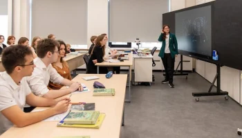 Почти 300 школ и детсадов построили в Москве за счет городского бюджета с 2011 года