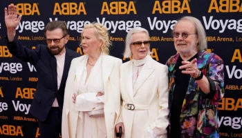Король Швеции решил наградить группу ABBA за вклад в музыкальную жизнь